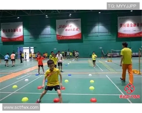 黄敏独家解析足球技巧与战术分享助你提升球技的秘诀 黄敏独家解析足球技巧与战术分享助你提升球技的秘诀